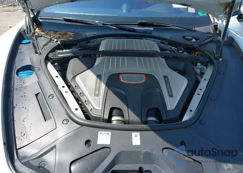 2017 Porsche Panamera Turbo из США, поврежденный, VIN WP0AF2A71HL151840